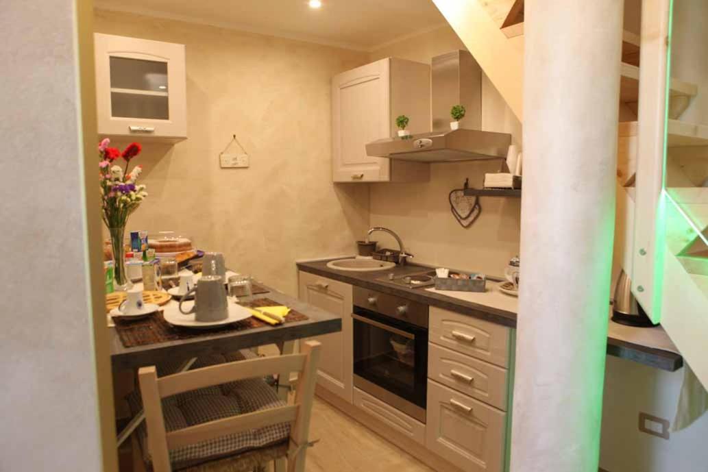 Afrodite Luxury Suite Veglie Exterior foto